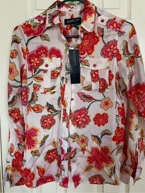 NWT Jones New York White Floral Button-Up Shirt
